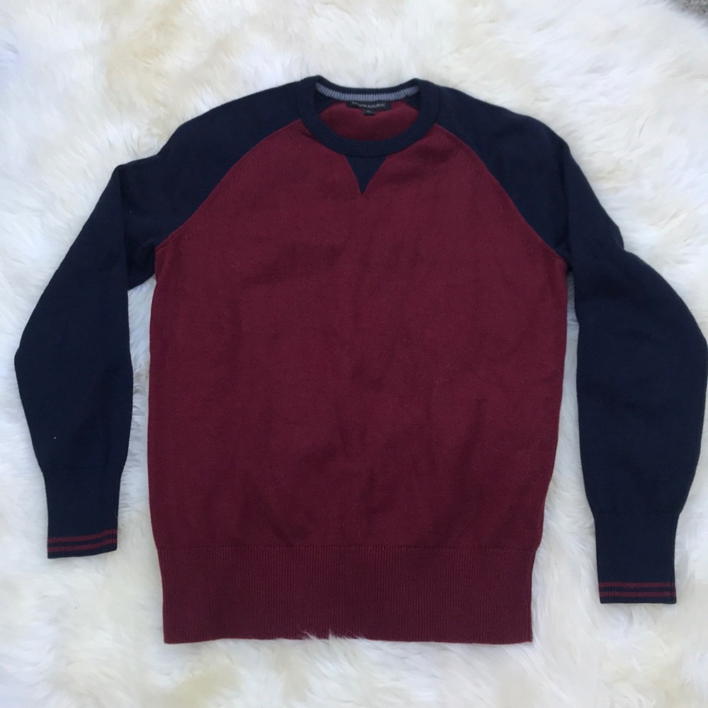 Men’s Banana Republic crewneck